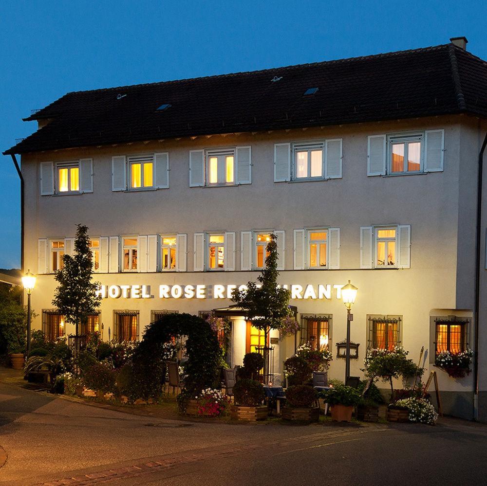 & Restaurant Rose